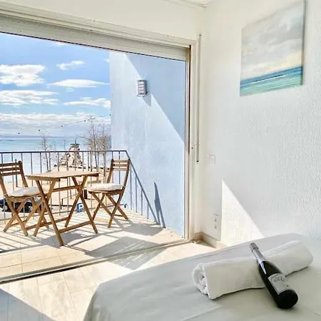Estudio Frente Al Mar En Con Terraza 아파트 *
